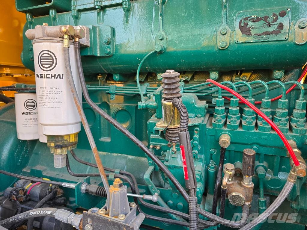 SDLG LG956L Pale gommate