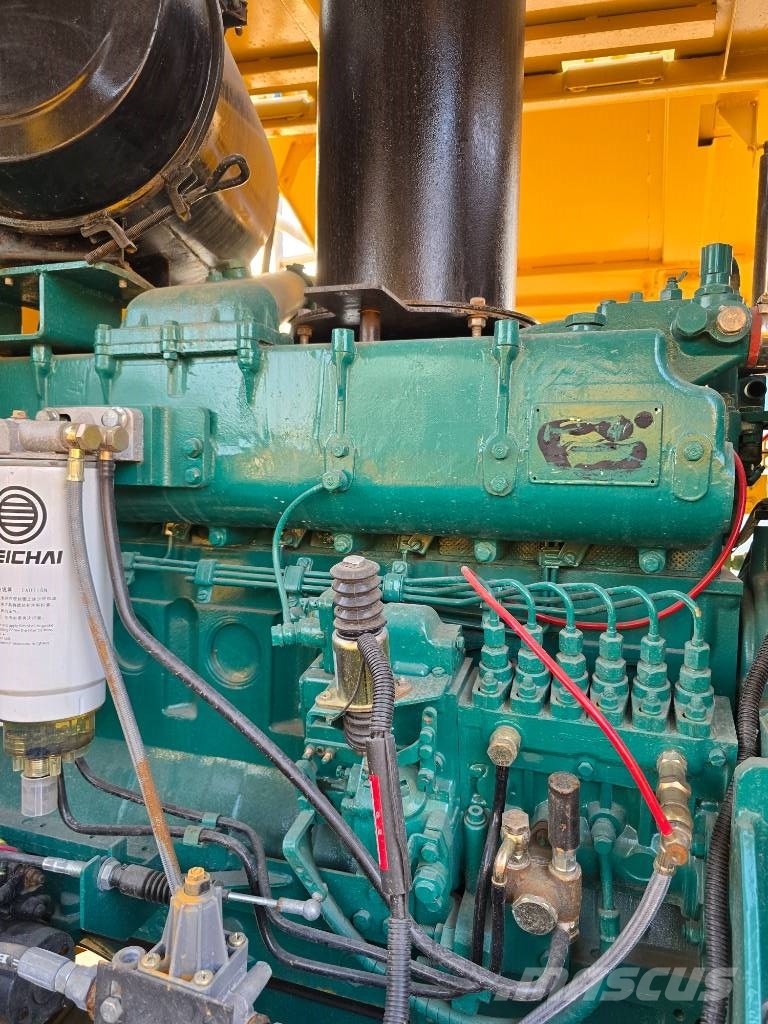 SDLG LG956L Pale gommate