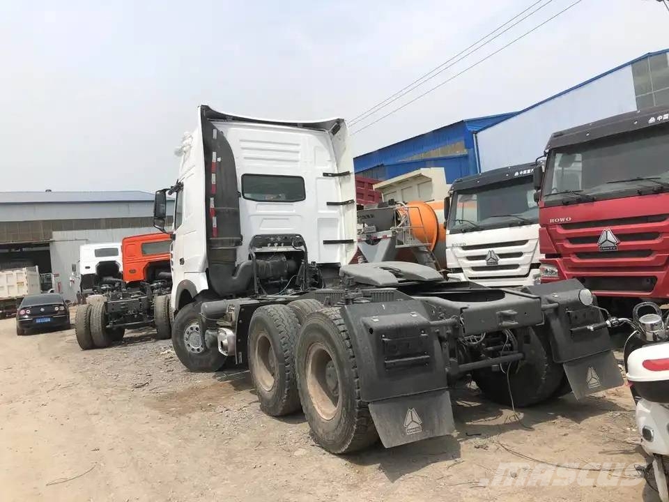 Howo A7 6x4 Trekkers