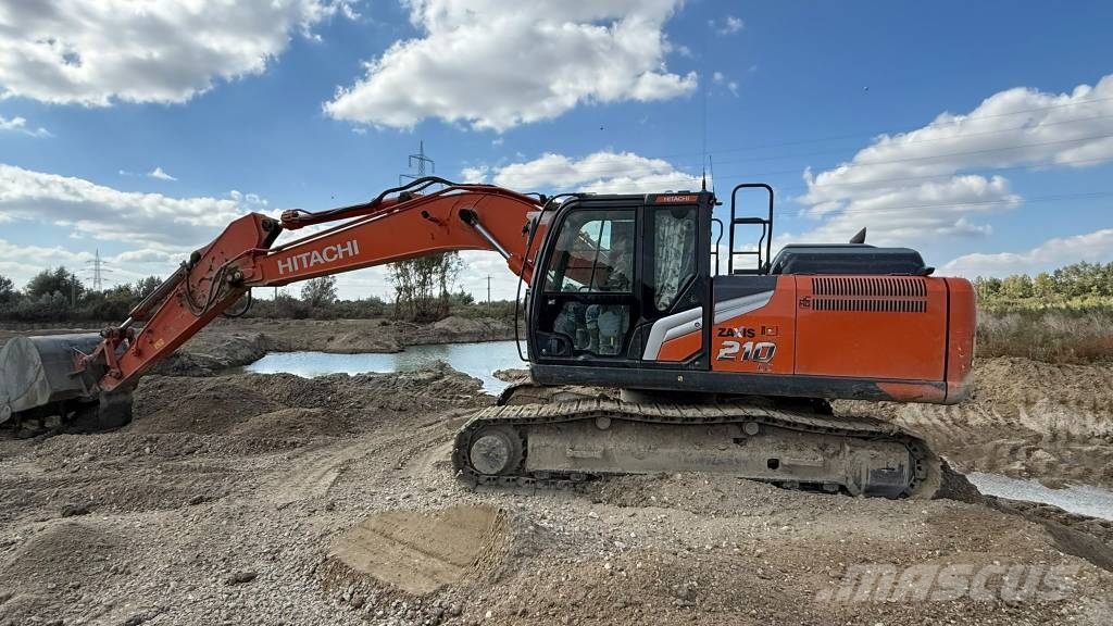 Hitachi ZX 210 LC Bandgrävare