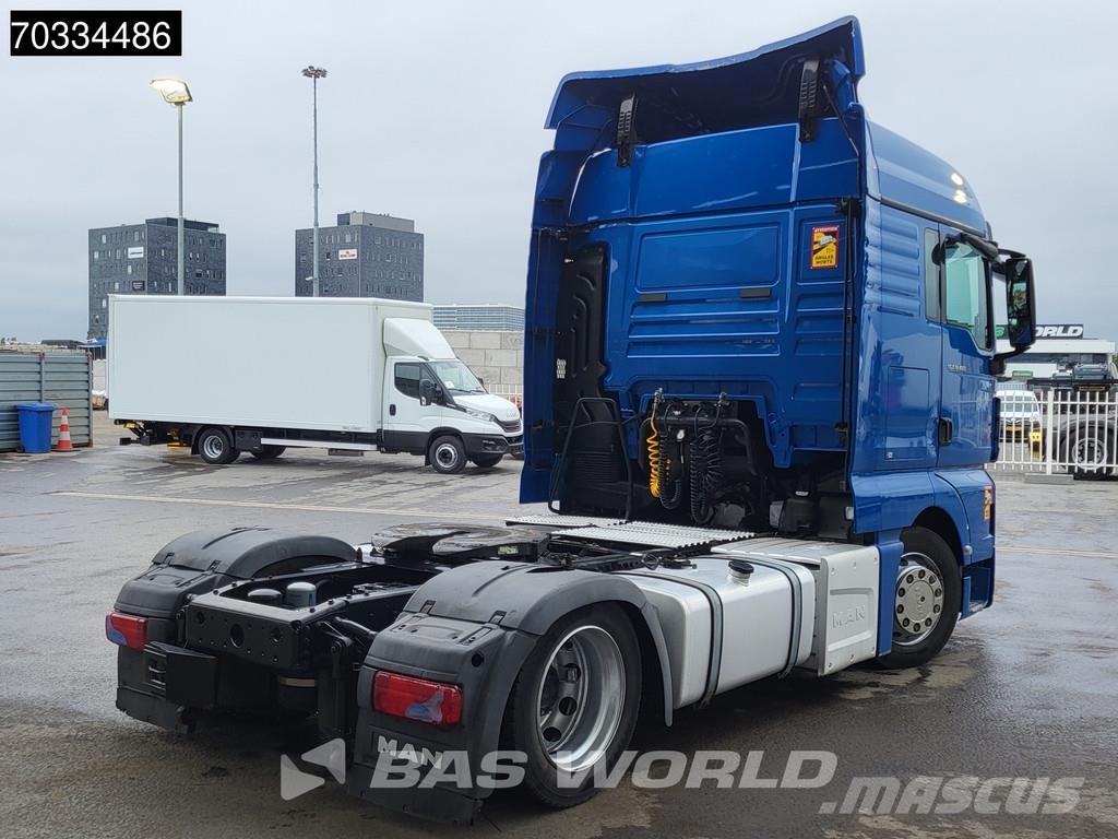 MAN TGX 18.460 4X2 XLX Mega Retarder 2xTanks ACC Camiones tractor