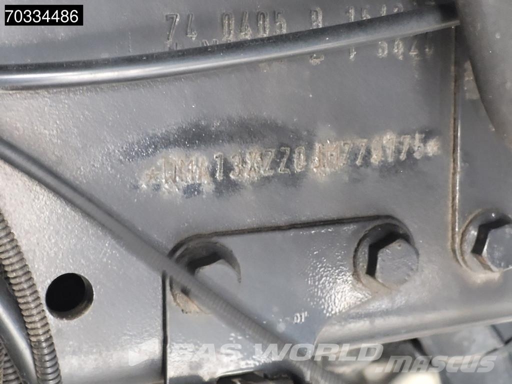 MAN TGX 18.460 4X2 XLX Mega Retarder 2xTanks ACC Camiones tractor