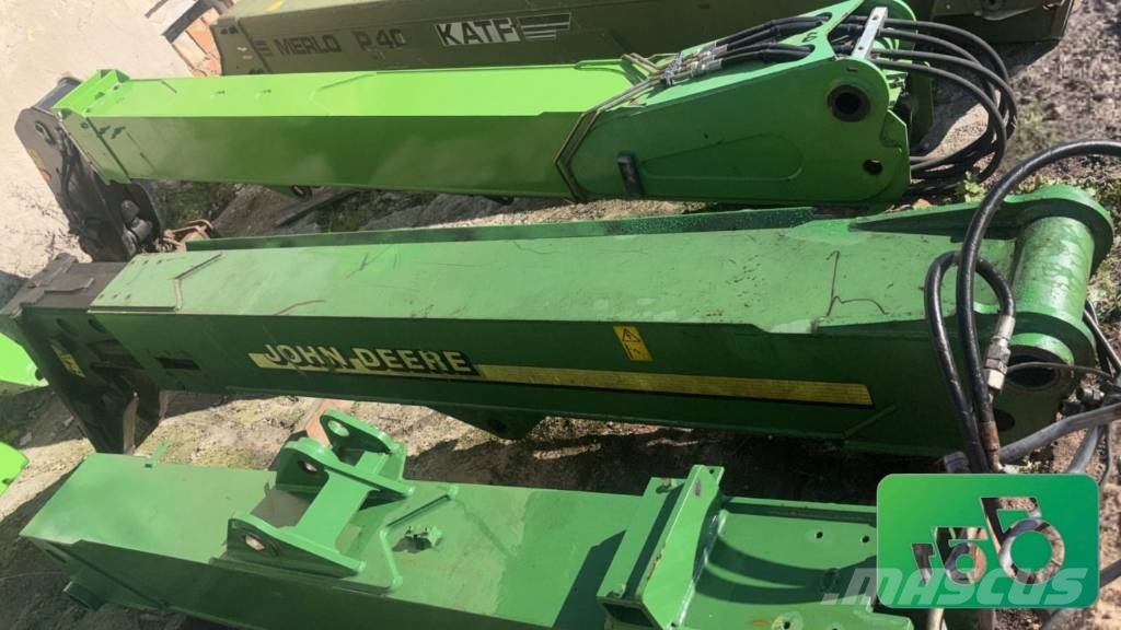 John Deere 3200 Complete arm Mast Boom AZ58590 AZ56086 Chassis