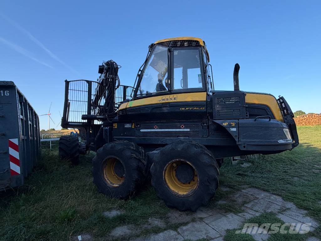 Ponsse Buffalo 94.000,- Netto شاحنات