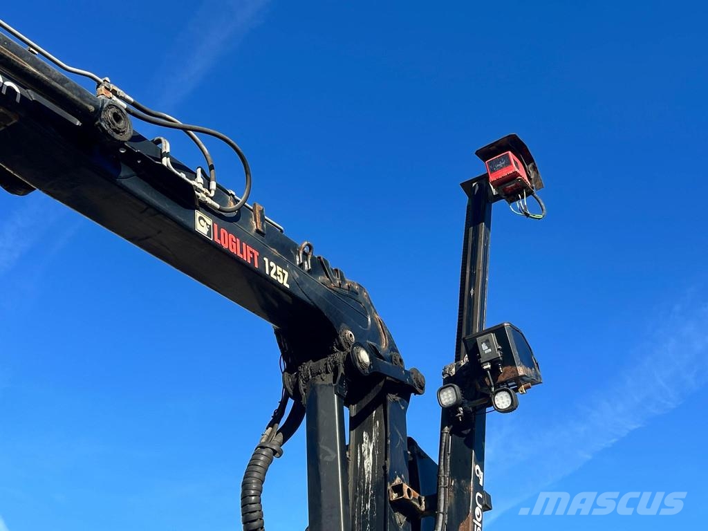 Mercedes-Benz AROCS 3763 8X4*4 EURO6 + LOFLIFT 125Z HiVision Puuautot