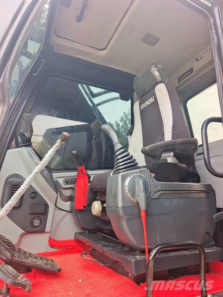 Hyundai HX 225 HD Bagri goseničarji