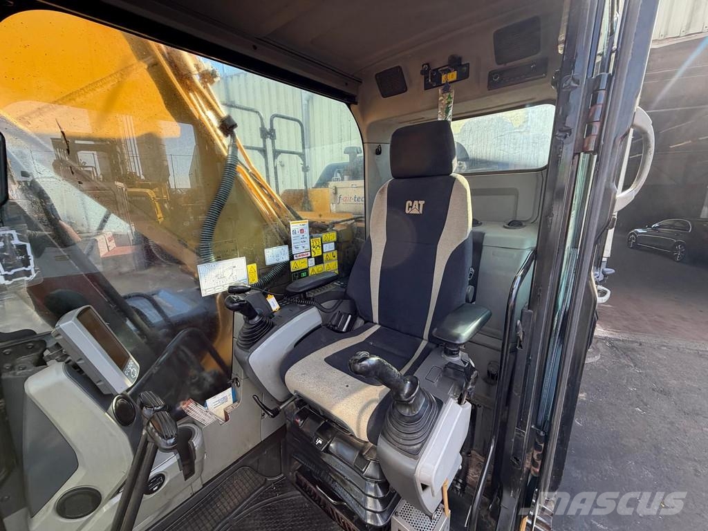 CAT 320E L Track Excavator - Rearview Camera - Hammer 履带挖掘机