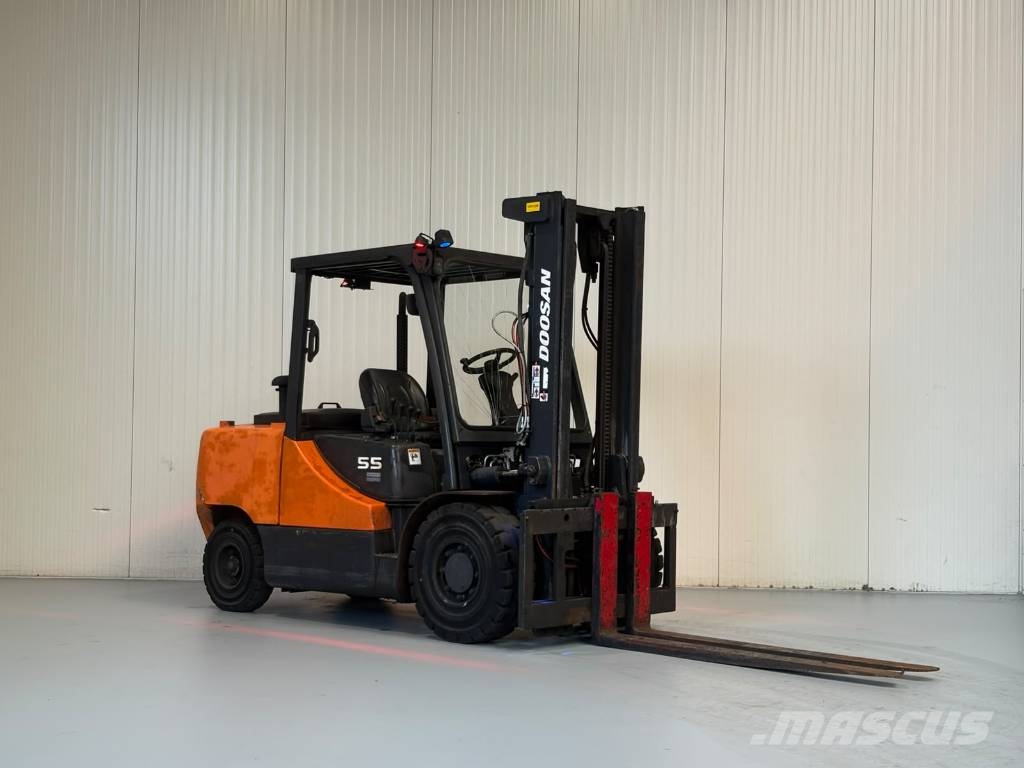Doosan D55SC-7 Diesel heftrucks