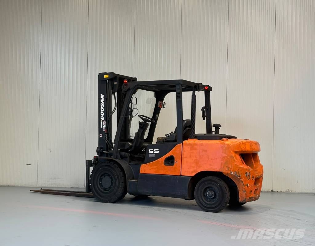 Doosan D55SC-7 Diesel heftrucks