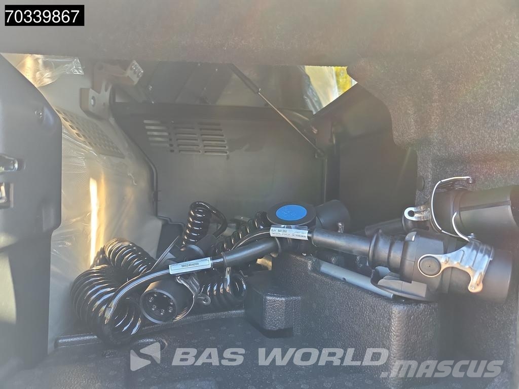 Iveco S-Way 500 4X2 NEW! Retarder 770L tank Navi ACC Sta Cabezas tractoras