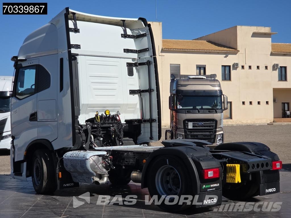 Iveco S-Way 500 4X2 NEW! Retarder 770L tank Navi ACC Sta Cabezas tractoras