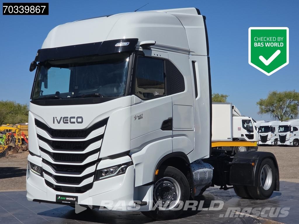 Iveco S-Way 500 4X2 NEW! Retarder 770L tank Navi ACC Sta Cabezas tractoras