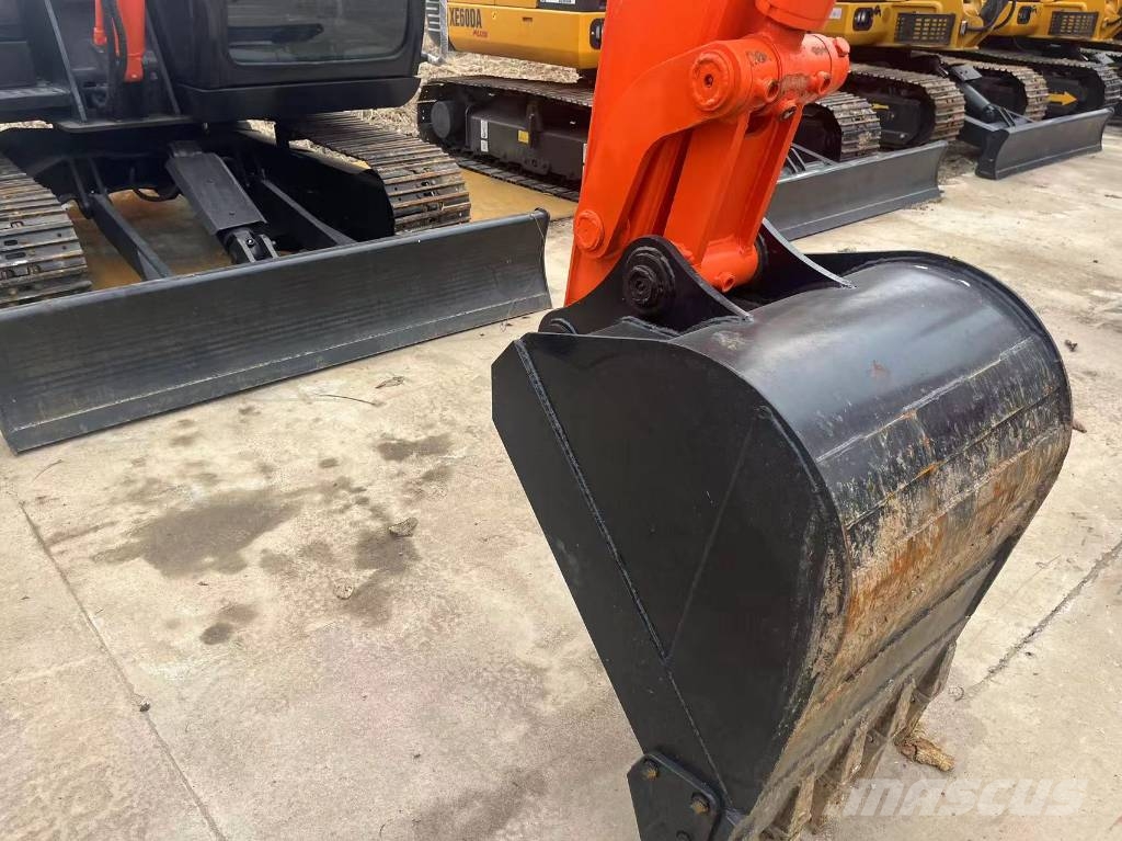 Hitachi Zaxis 60 Minigrävare < 7t