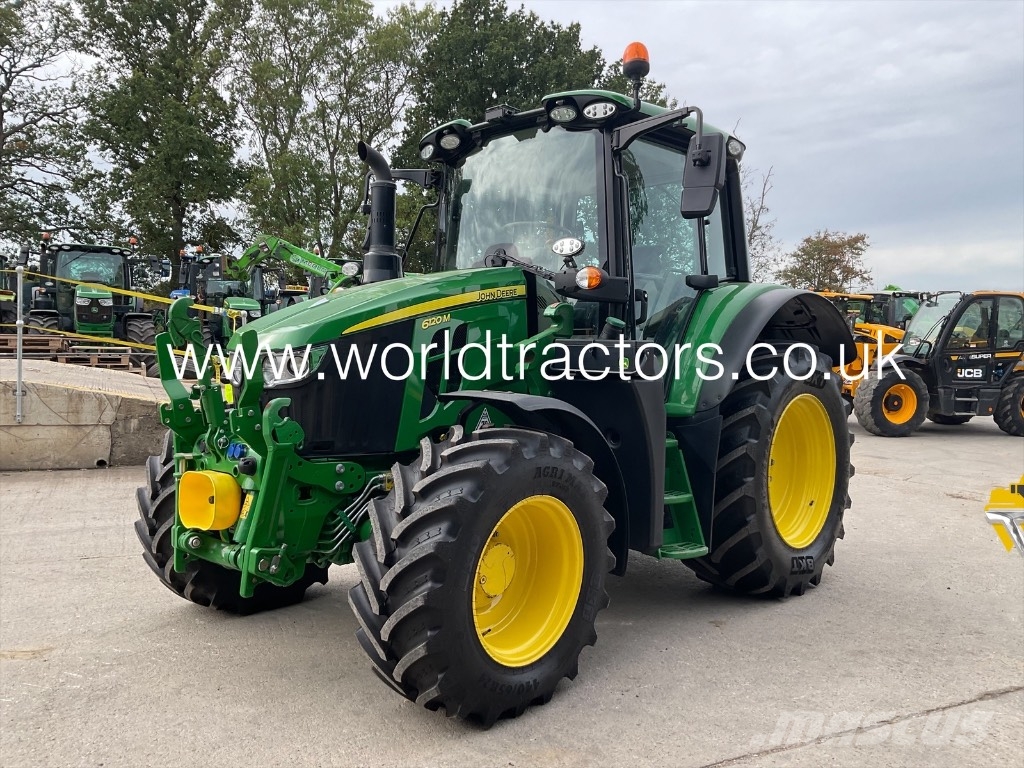 John Deere 6120 M Tractors