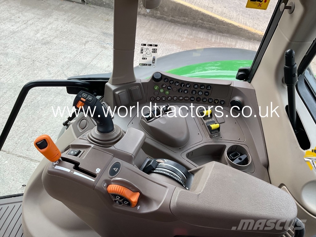 John Deere 6120 M Tractors