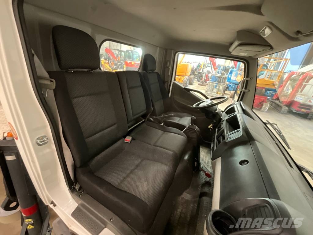 Renault Maxity 120.35 DXI+ Isoli VAT 69 NE Auto korpe
