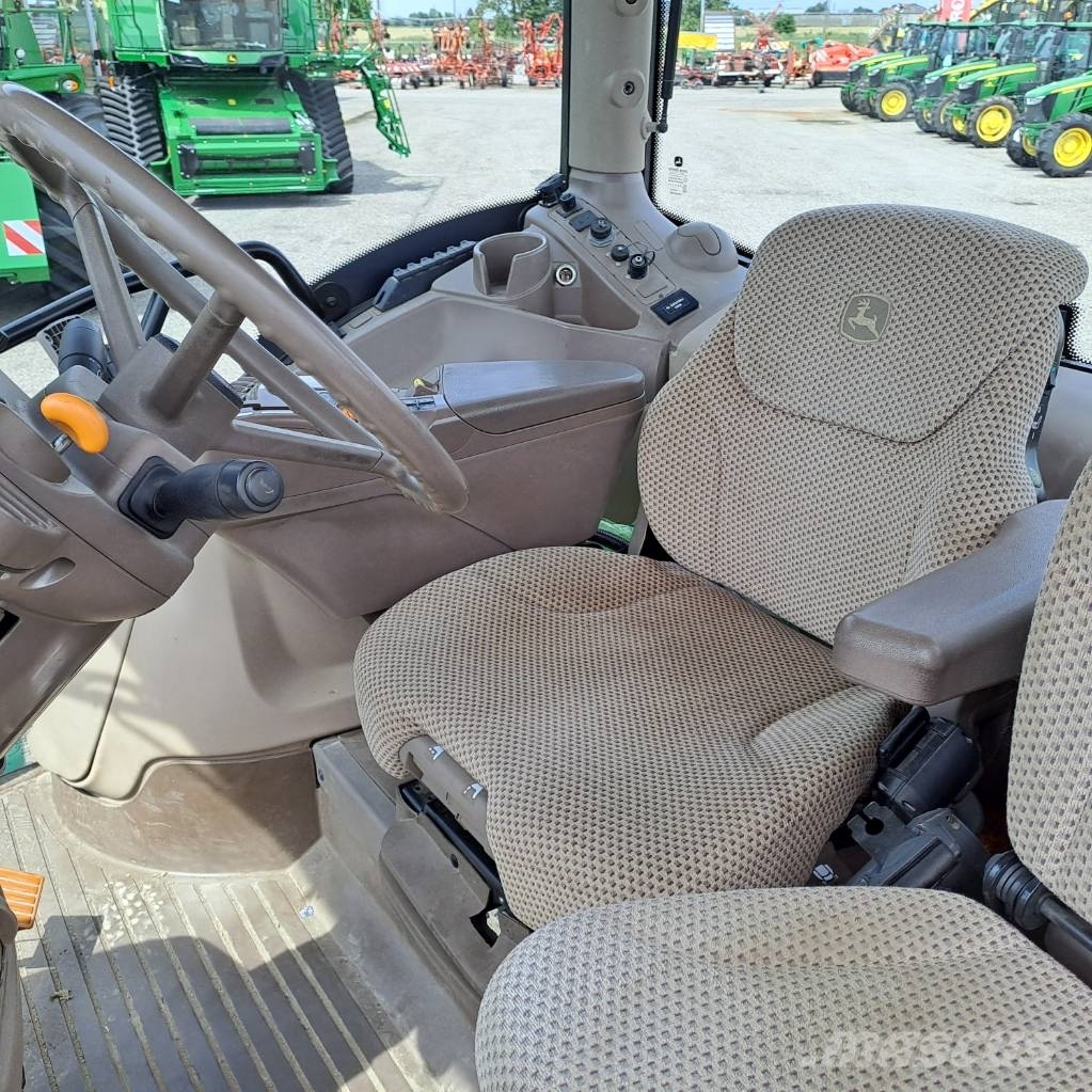 John Deere 6230r Traktori