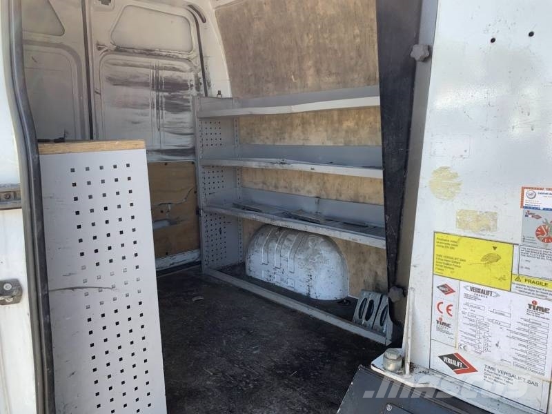 Renault Master Versalift ETL-32-125 - 12,5 m - 120kg Ant vilkikų montuojamos kėlimo platformos