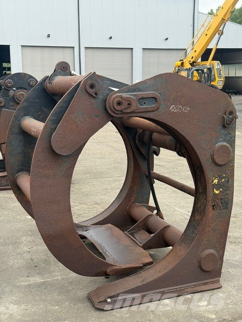 Volvo Log Grab  1200 kg دلاء