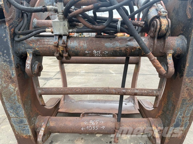 Volvo Log Grab  1200 kg دلاء