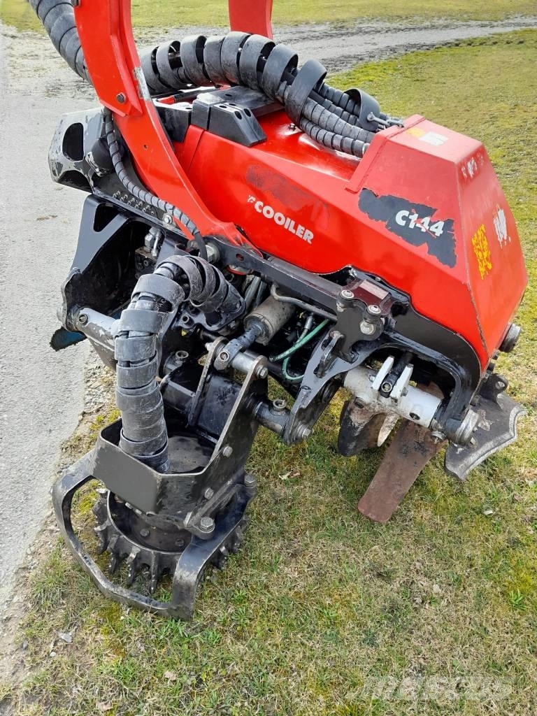 【URBAN RESEARCH】KOMATSU 3WAY SHORT MODS Obudowa podtynkowa Moduł 160 Compact z drzwiami pełnymi 4x33