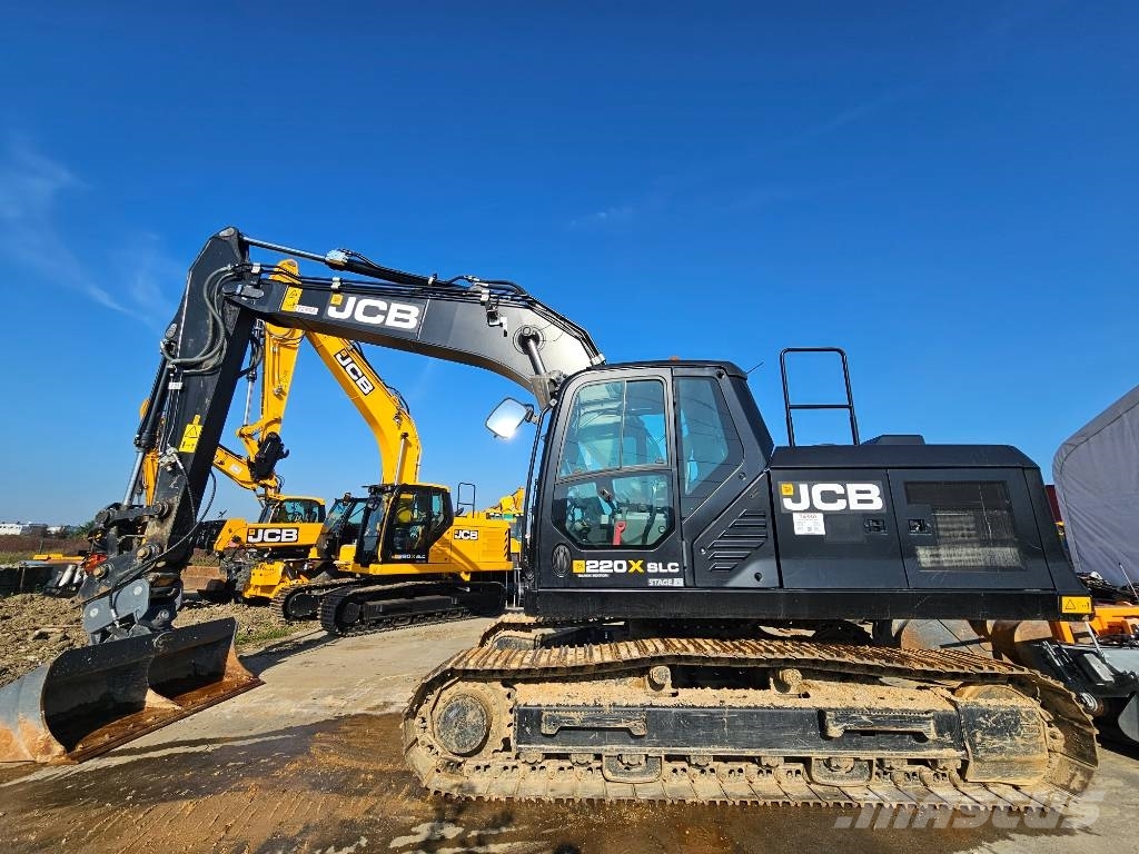 JCB 220 X C SV Black Edition + 2 buckets Excavadoras sobre orugas