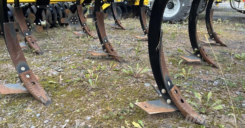 Bednar Fenix FN 3000 Cultivators