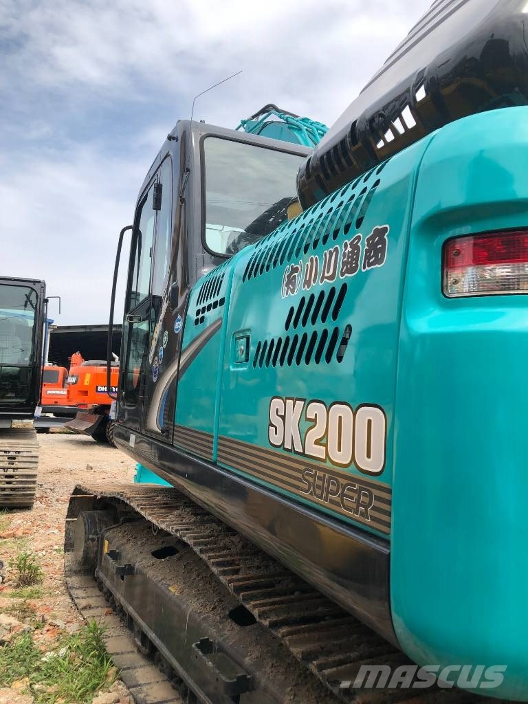 Kobelco SK 200 Bagri goseničarji