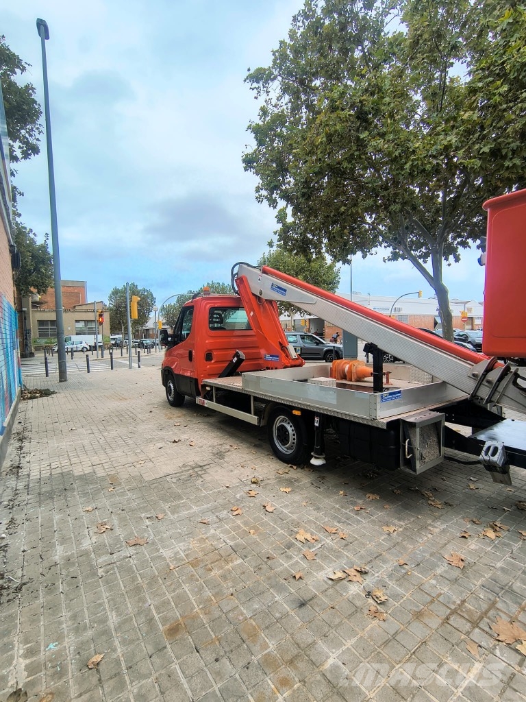 Iveco Multitel 160 160 ALUM Auto hoogwerkers