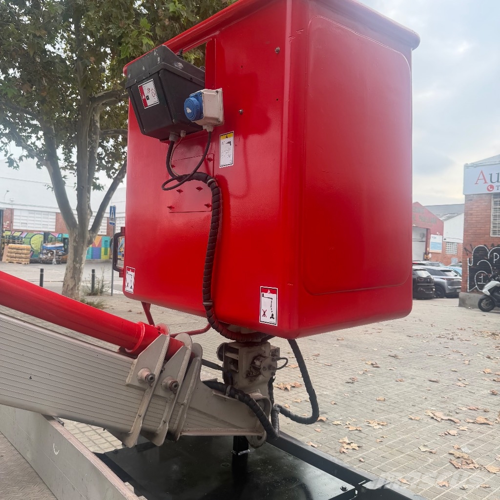 Iveco Multitel 160 160 ALUM Auto hoogwerkers