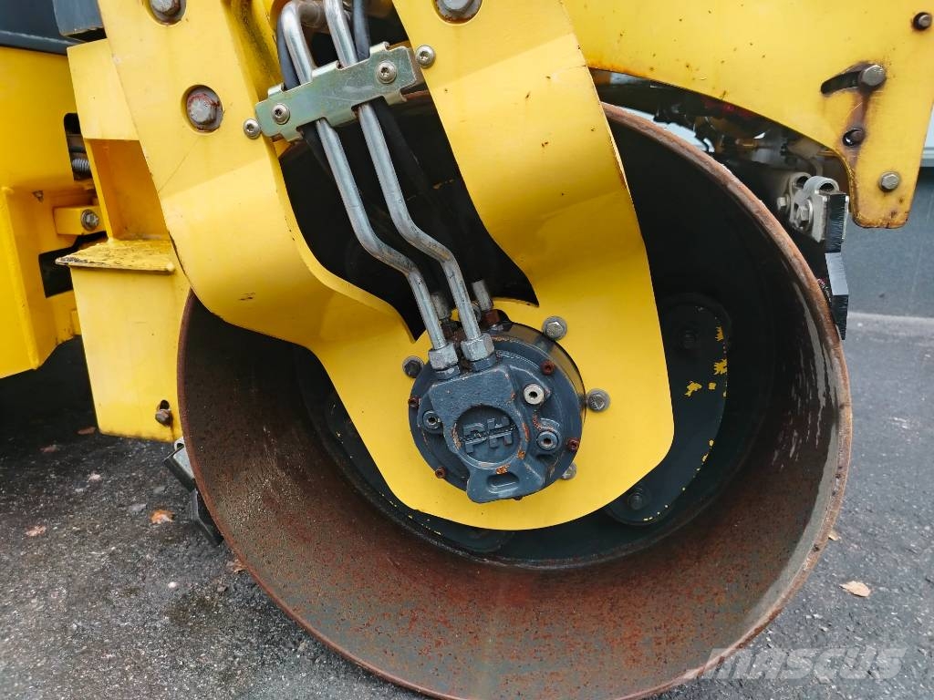 Bomag BW 120 AD-4 Tandemové valce