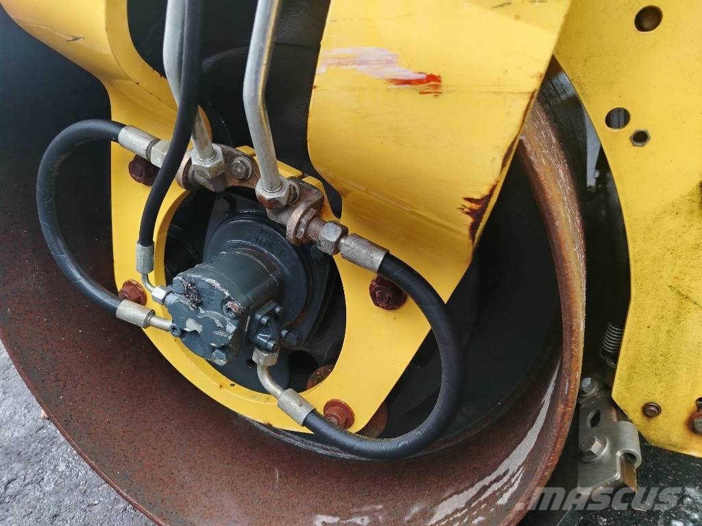 Bomag BW 120 AD-4 Tandemové valce