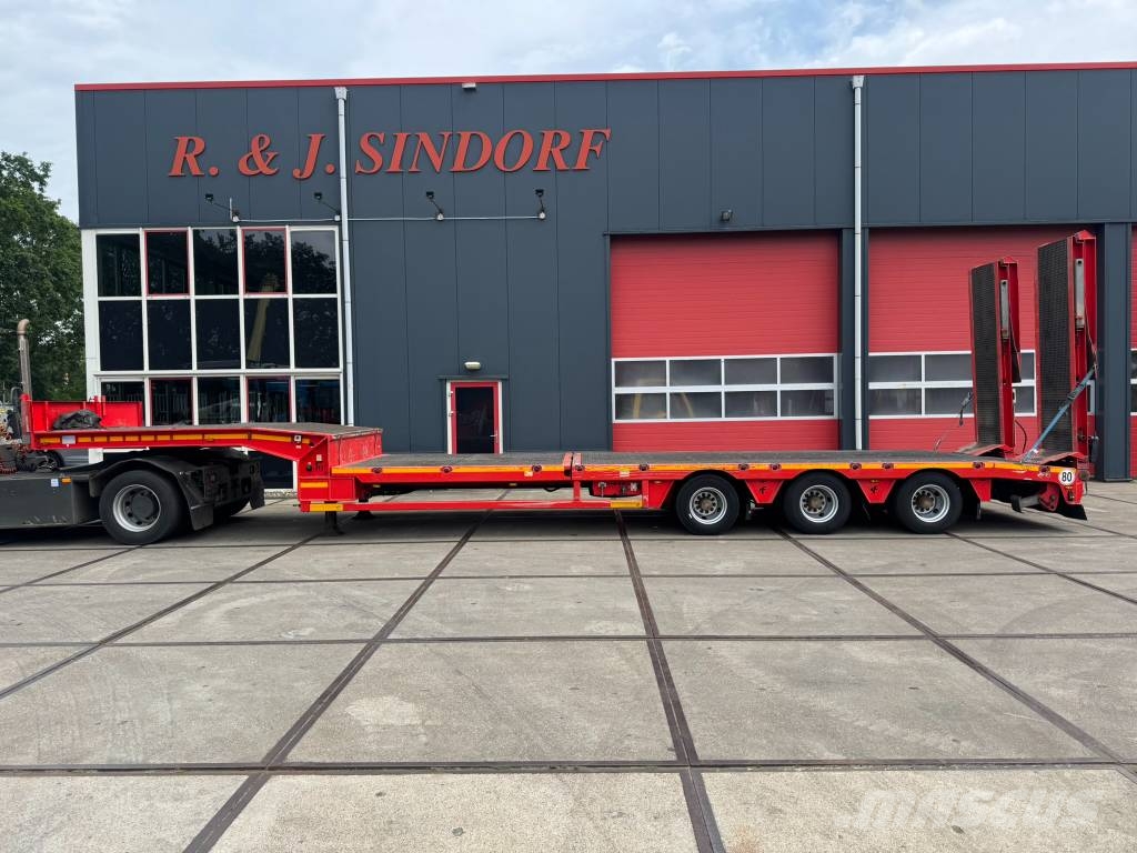 Faymonville STN-3UB Low loader-semi-trailers