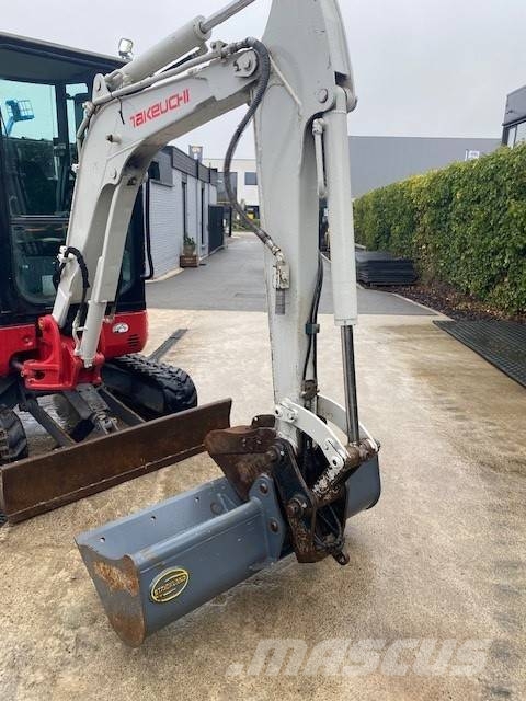 Takeuchi TB 23 R Miniekskavaatorid < 7 t