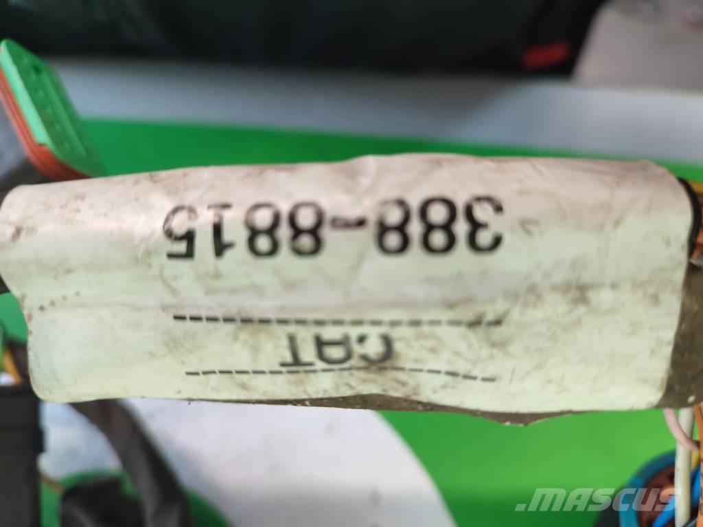 CAT 388-8815 CAT 730C Cabin Wiring Harness Exhaust Gas Sähkö ja elektroniikka