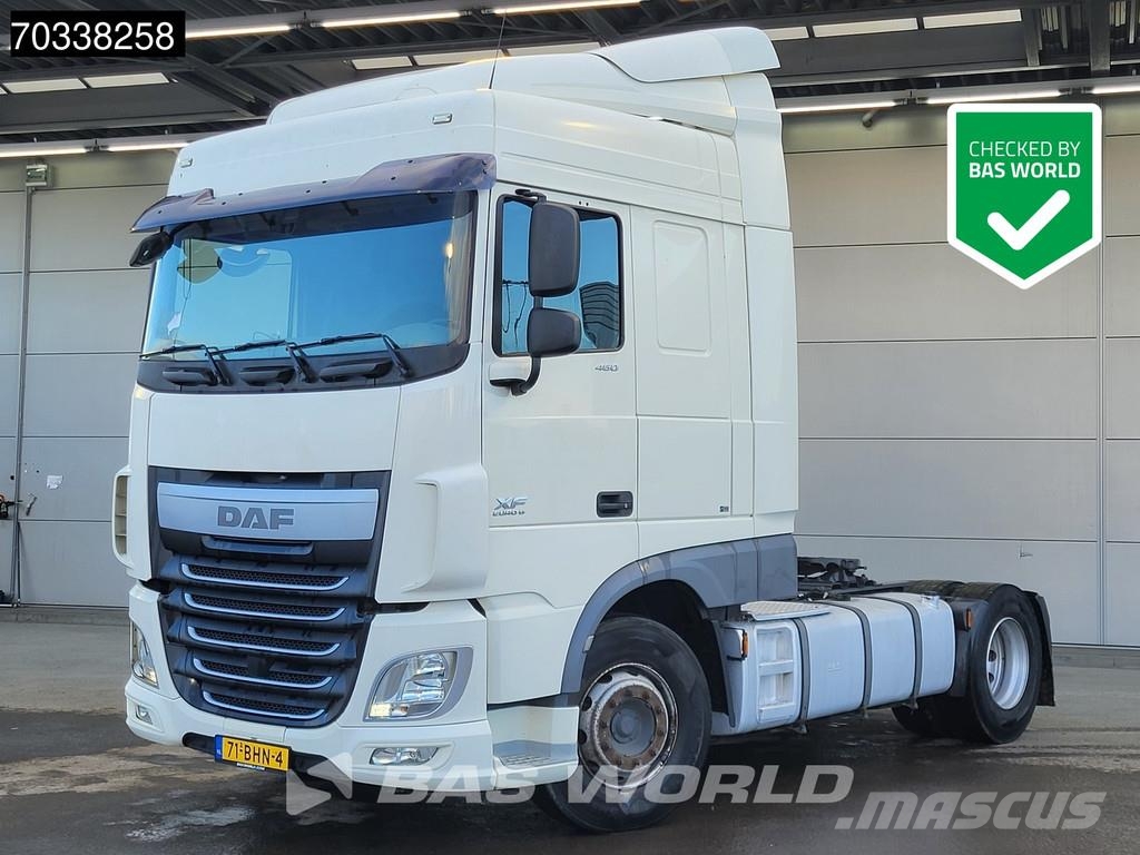 DAF XF 460 4X2 SC NL-Truck Retarder 2x Tanks Standklim Tractor Units