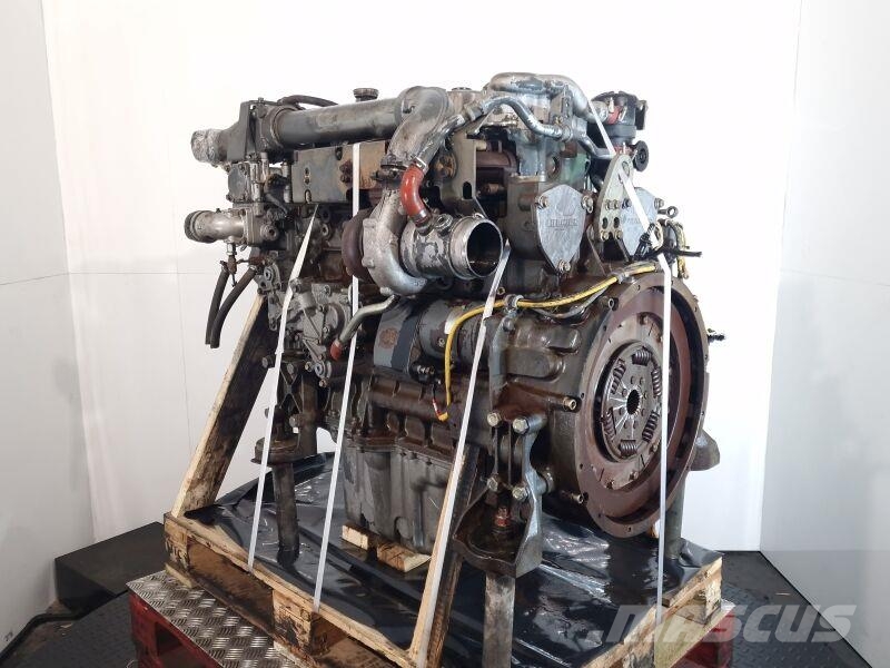 Liebherr D934 S A محركات