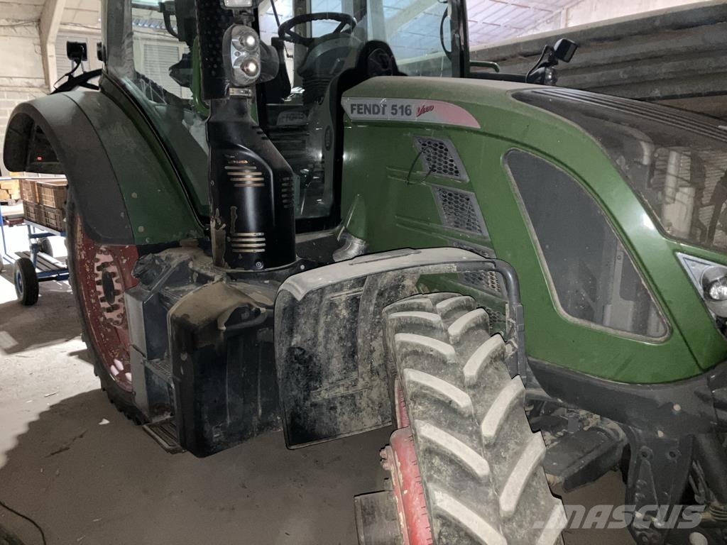Fendt 516 VARIO PROFI + Traktoren