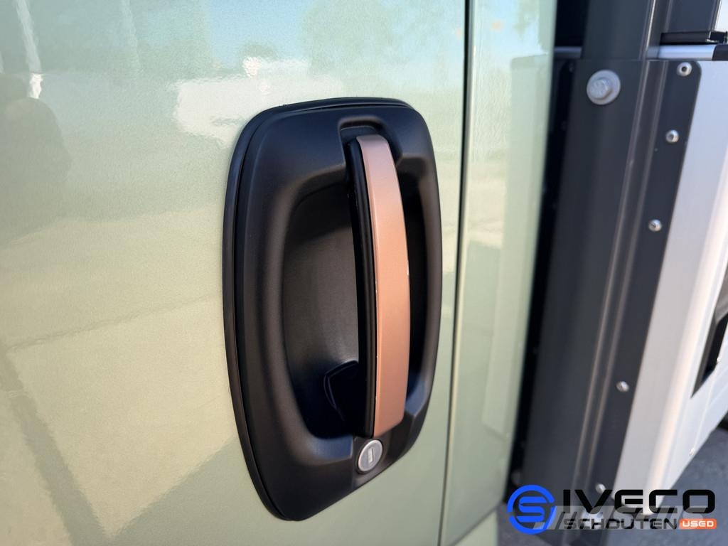 Iveco Daily 35S14H A8 2.3L 140pk | W4100 | Open laadbak Vieglais kravas automobilis/izkraušana no sāniem