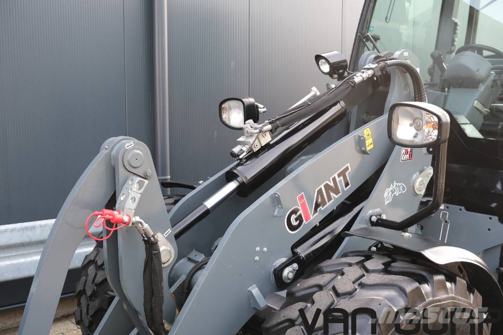 GiANT G 5000 X-tra | 2023 | 1339h 휠로우더