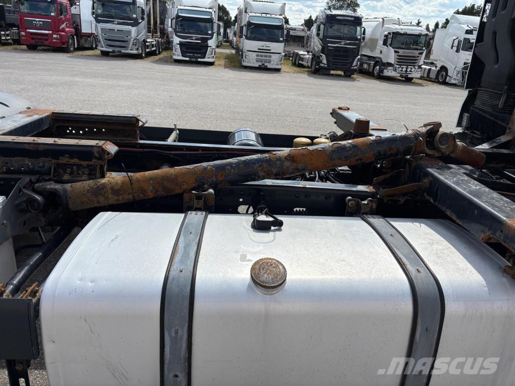 MAN TGX 28.580 6x2 EURO6 + RETARDER + ENGINE DEFECT + Autocabinati