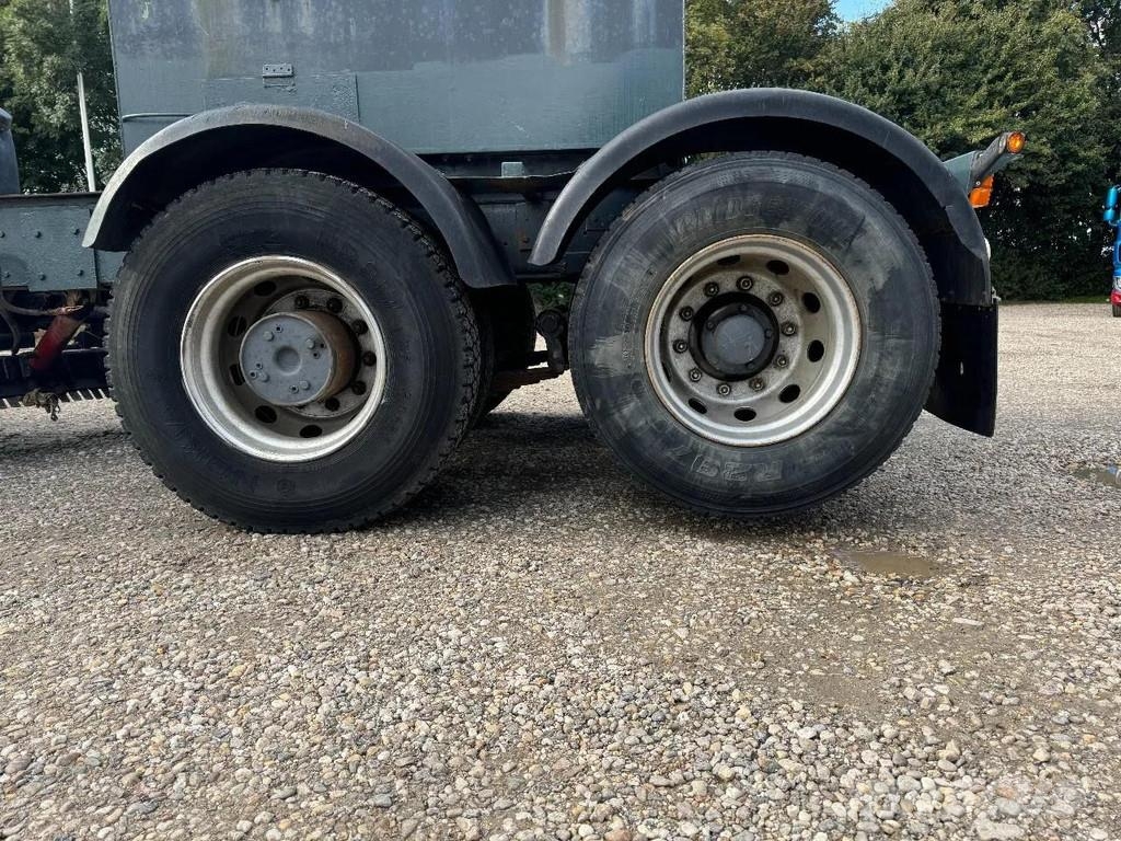Scania LB141 V8 6X2 HUB REDUCTION - FULL STEEL SUSP. - MA Camiones con chasís y cabina