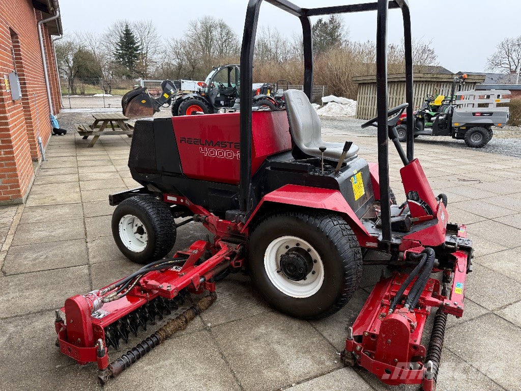 Toro REELMASTER 4000D 骑乘式割草机