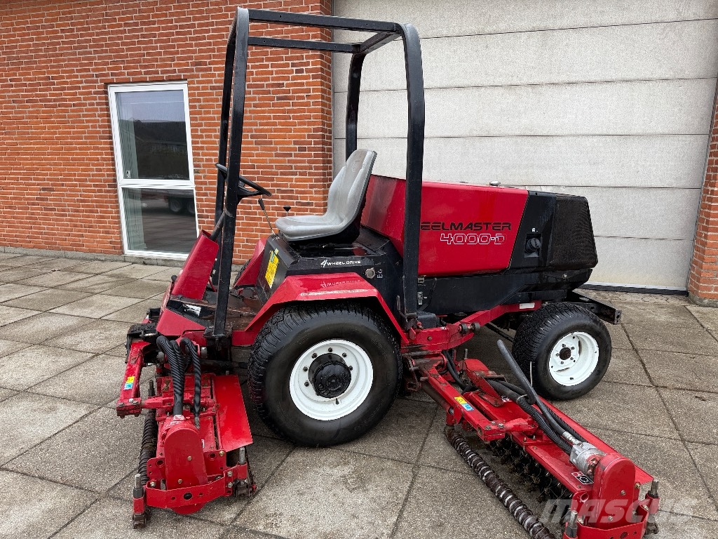 Toro REELMASTER 4000D 骑乘式割草机