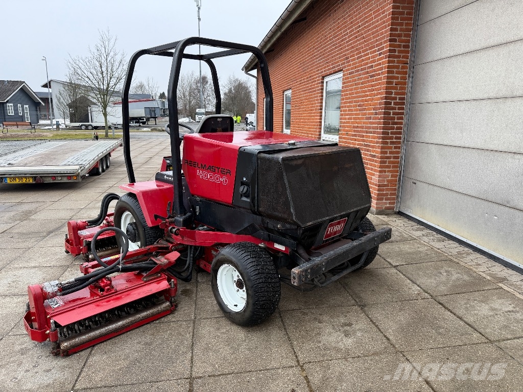 Toro REELMASTER 4000D 骑乘式割草机