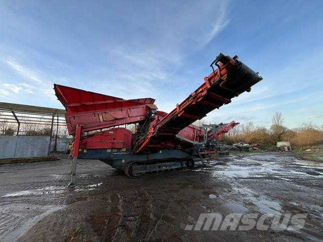 Terex Finlay 883+ Triple shaft 이동식 선별기
