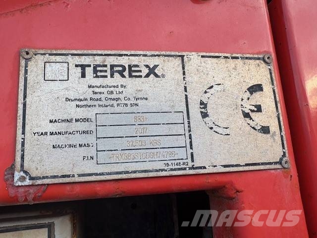 Terex Finlay 883+ Triple shaft 이동식 선별기