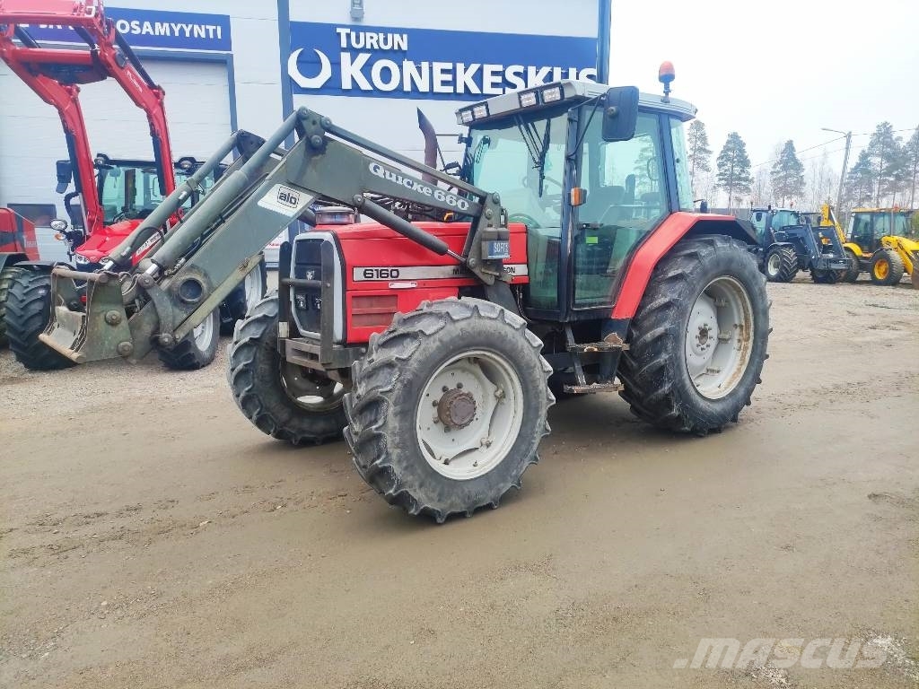 Massey Ferguson 6160