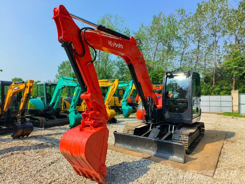 Kubota KX 080-4 Midikaivukoneet 7t - 12t