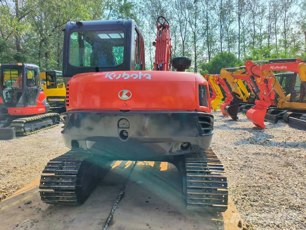 Kubota KX 080-4 Midikaivukoneet 7t - 12t